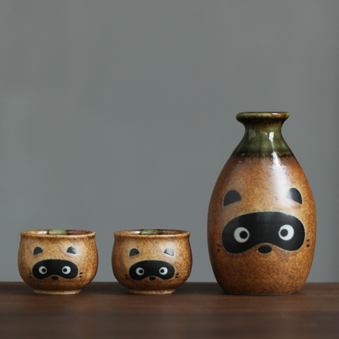 Ｋ－ｔａｎｕｋｉ Shigaraki Ware Tanuki Sake Set – Hikari Spirits