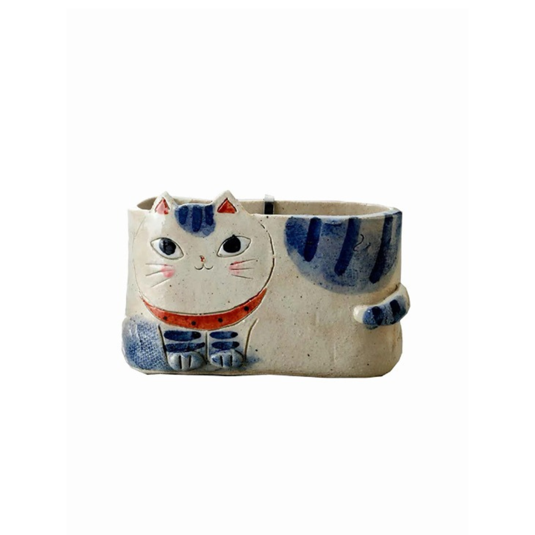 Kanesan Hand-Painted Cat Ceramic Planter - Japanese Craftmanship - Handcraft - Made in Japan - Luxury Gift - Premium Gift- Wedding Gift - House-Warming Gift - Edo Kiriko - Japanese Artisan - Japanese Whisky Glass - Japanese Whiskey Glass - Japanese Chopsticks - Japanese Bowls - Handcrafted Mug - Handcrafted Plate - Japanese Mug - Japanese Knife - Japanese whiskey glass gift - premium whiskey glass - artisan whiskey glass - Japanese artisan glassware - Edo Kiriko whiskey glass - Vase - Hikari Spirits