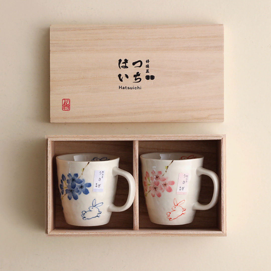 Mino Ware Orimono Tsubaki Hana Couple Mug Set