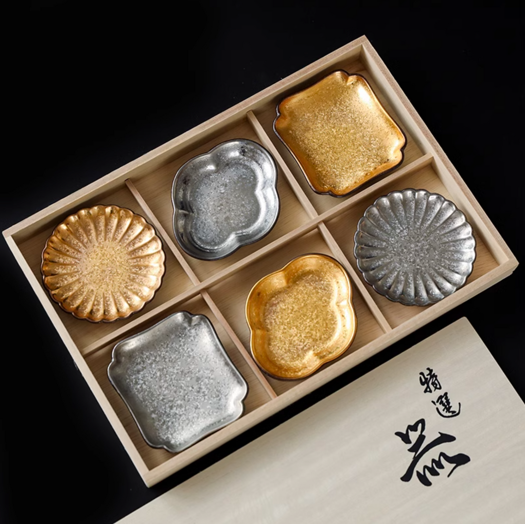 Hasami Ware Toyotsu Handcrafted Gold and Silver Decorated Dessert Plate Gift Set - Plates - Hikari Spirits