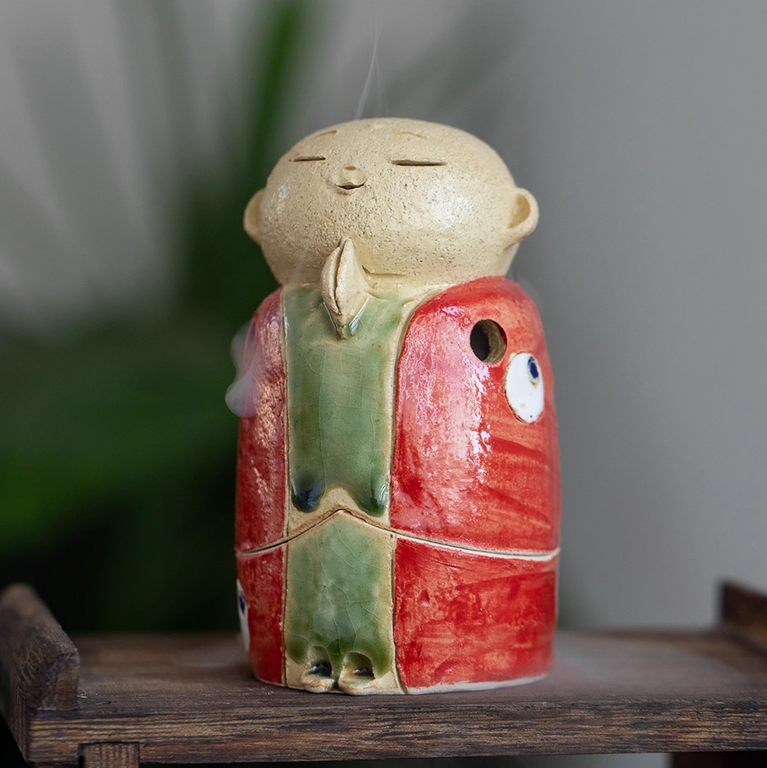 Seto Ware Handmade Rustic Clay Jizo Bodhisattva Incense Burner - Incense Holder - Hikari Spirits