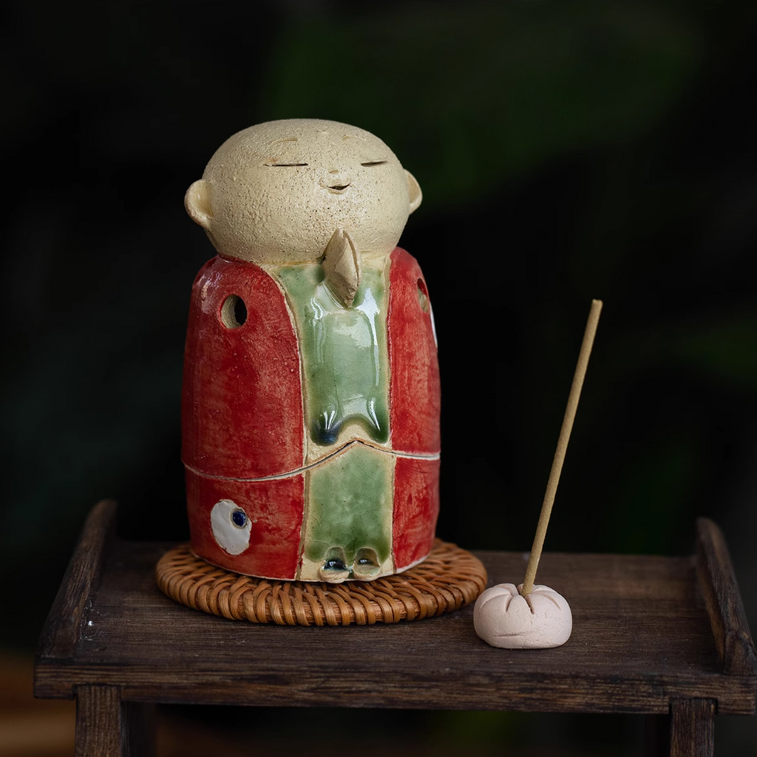 Seto Ware Handmade Rustic Clay Jizo Bodhisattva Incense Burner - Incense Holder - Hikari Spirits