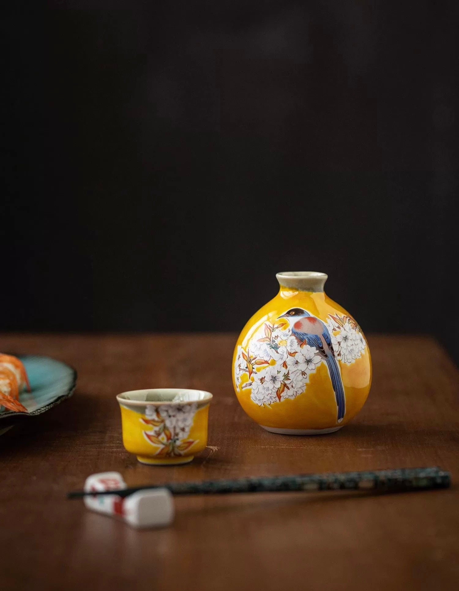 Exploring the Timeless Beauty of Kutani Ware (九谷焼