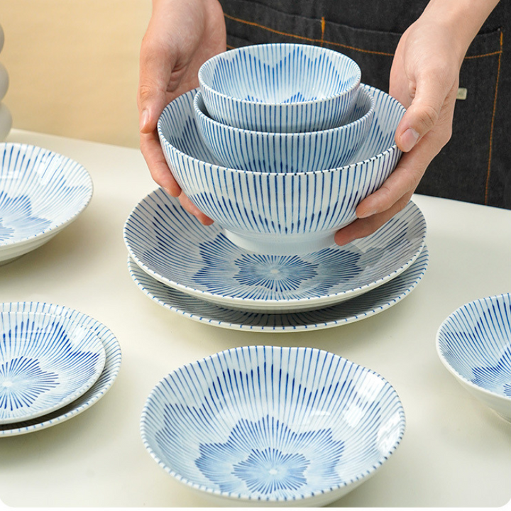 Mino Ware Sakura Tokusa Series Bowl and Plate Set