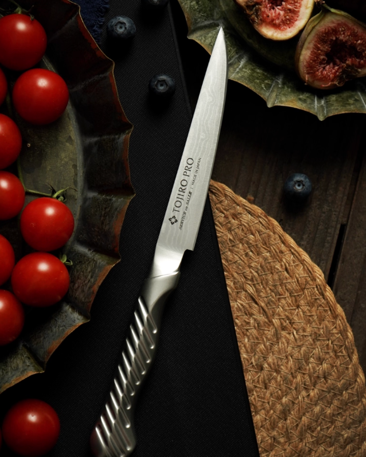 Tojiro VG10 Steak Knife – FD702 - Japanese Craftmanship - Handcraft - Made in Japan - Luxury Gift - Premium Gift- Wedding Gift - House-Warming Gift - Edo Kiriko - Japanese Artisan - Japanese Whisky Glass - Japanese Whiskey Glass - Japanese Chopsticks - Japanese Bowls - Handcrafted Mug - Handcrafted Plate - Japanese Mug - Japanese Knife - Japanese whiskey glass gift - premium whiskey glass - artisan whiskey glass - Japanese artisan glassware - Edo Kiriko whiskey glass - Flatware - Hikari Spirits