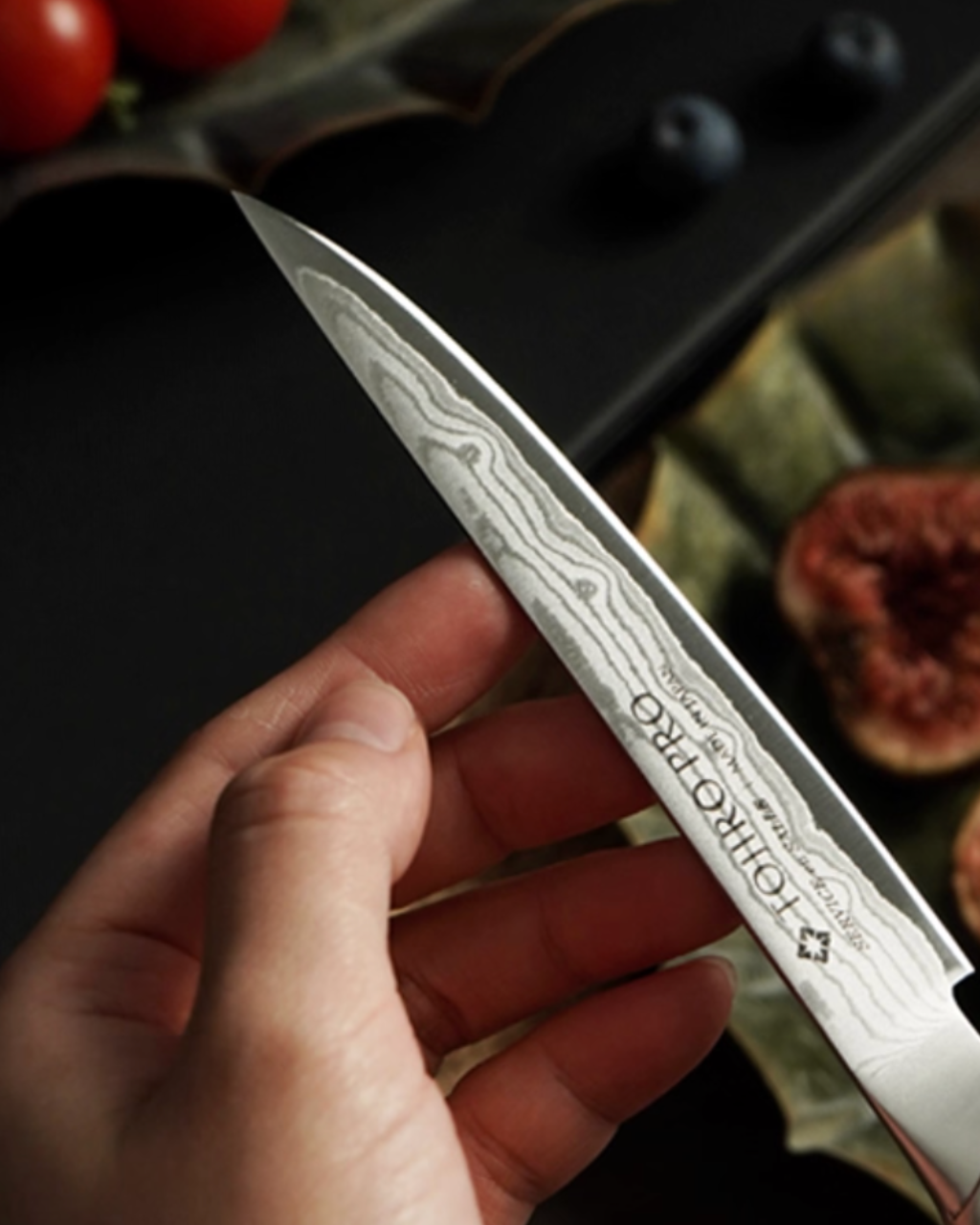 Tojiro VG10 Steak Knife – FD702 - Japanese Craftmanship - Handcraft - Made in Japan - Luxury Gift - Premium Gift- Wedding Gift - House-Warming Gift - Edo Kiriko - Japanese Artisan - Japanese Whisky Glass - Japanese Whiskey Glass - Japanese Chopsticks - Japanese Bowls - Handcrafted Mug - Handcrafted Plate - Japanese Mug - Japanese Knife - Japanese whiskey glass gift - premium whiskey glass - artisan whiskey glass - Japanese artisan glassware - Edo Kiriko whiskey glass - Flatware - Hikari Spirits