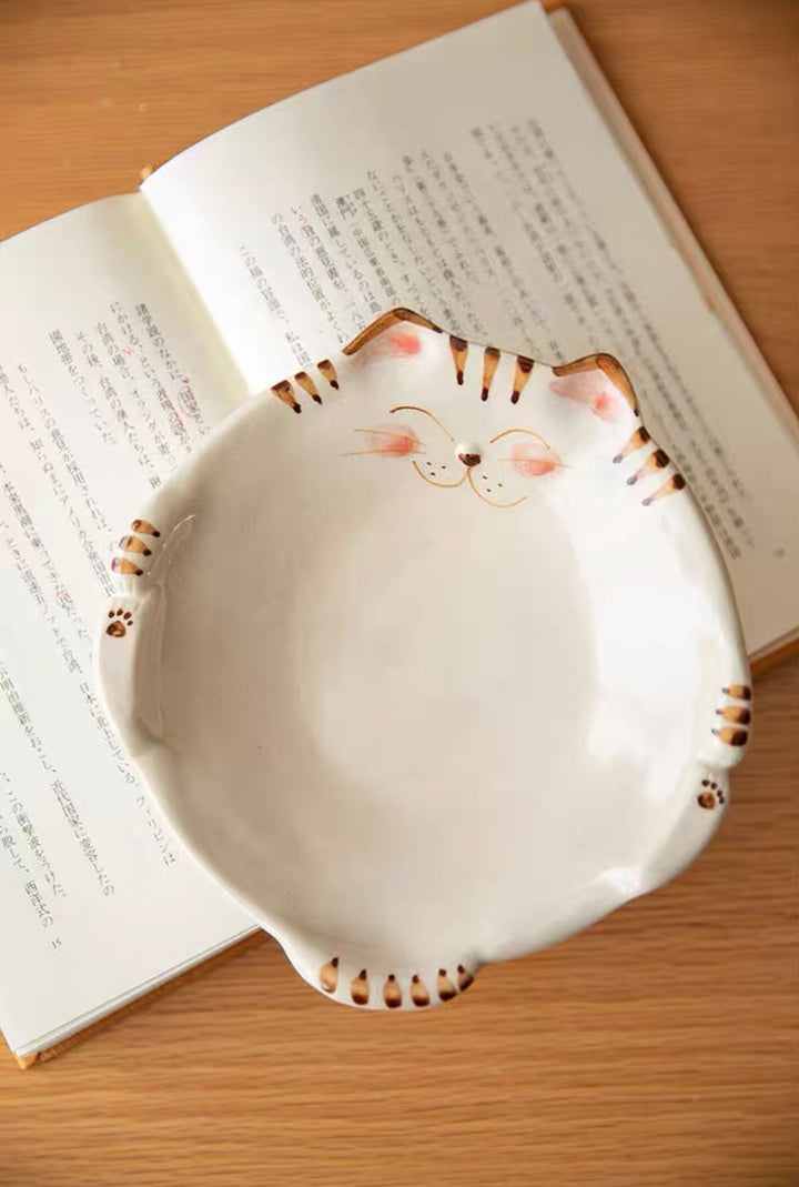 Hasami-Yaki Kikuyoshi Kiln Hand-Painted Lucky Cat Rustic Ceramic Plate - Plates - Hikari Spirits