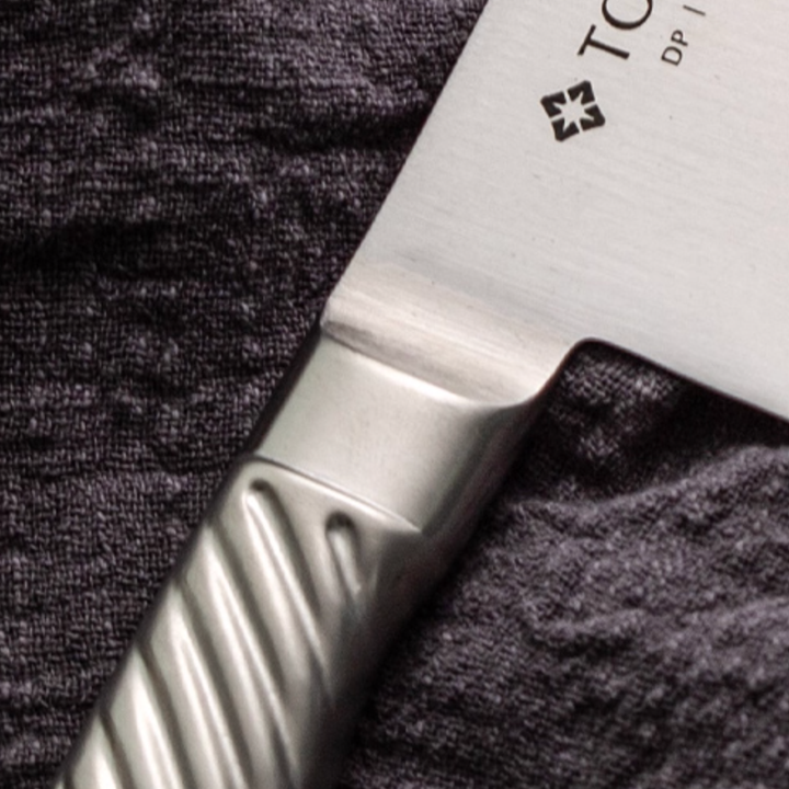Tojiro VG10 Sanjo Steel Santoku Knife – F895