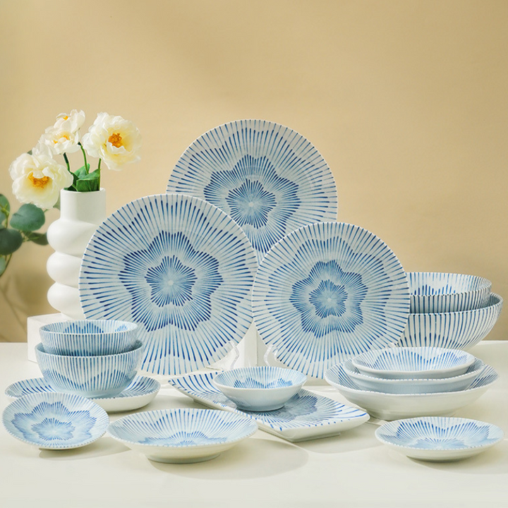 Mino Ware Sakura Tokusa Series Bowl and Plate Set