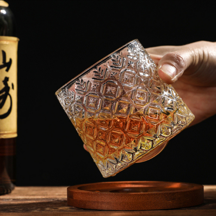 Edo Glass Handcrafted Self-Rotating Whisky Glass