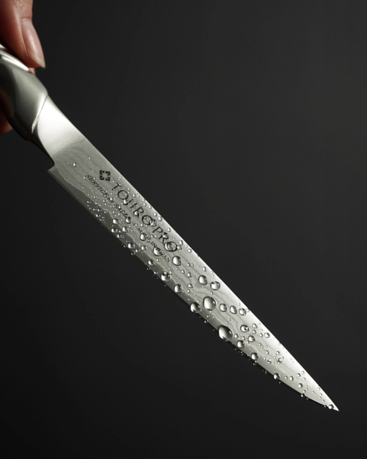 Tojiro VG10 Steak Knife – FD702 - Japanese Craftmanship - Handcraft - Made in Japan - Luxury Gift - Premium Gift- Wedding Gift - House-Warming Gift - Edo Kiriko - Japanese Artisan - Japanese Whisky Glass - Japanese Whiskey Glass - Japanese Chopsticks - Japanese Bowls - Handcrafted Mug - Handcrafted Plate - Japanese Mug - Japanese Knife - Japanese whiskey glass gift - premium whiskey glass - artisan whiskey glass - Japanese artisan glassware - Edo Kiriko whiskey glass - Flatware - Hikari Spirits